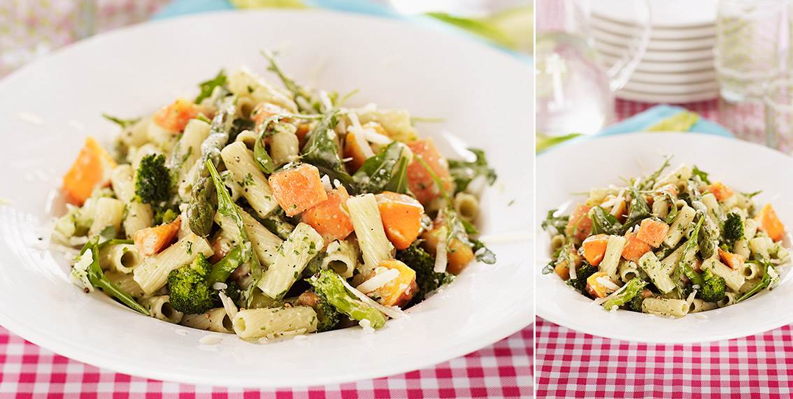 Rucolapasta med parmesan och papaya